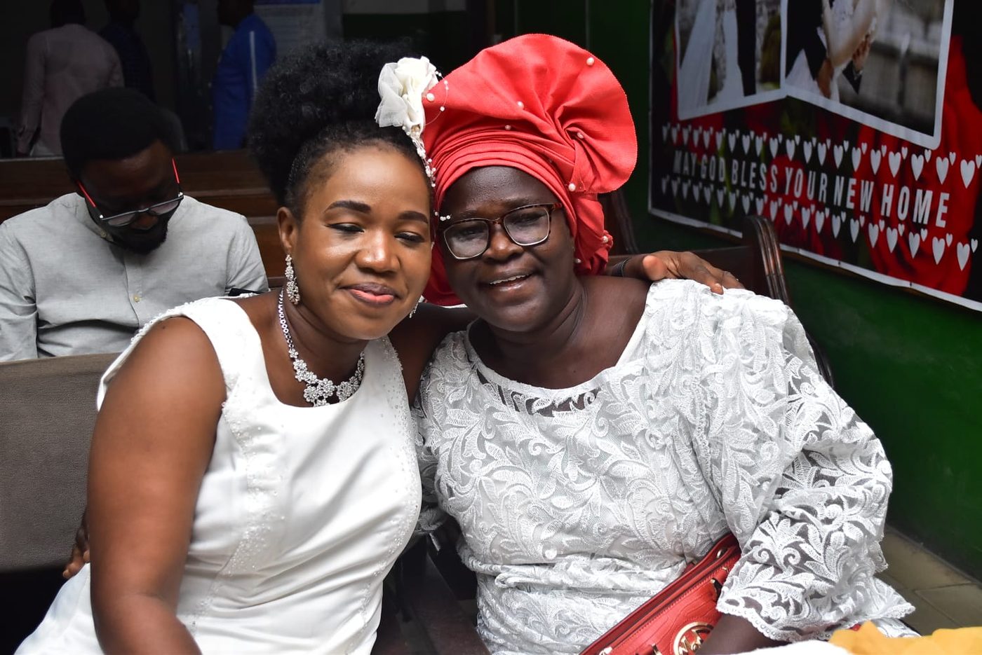 Mrs Ogunkunle with family